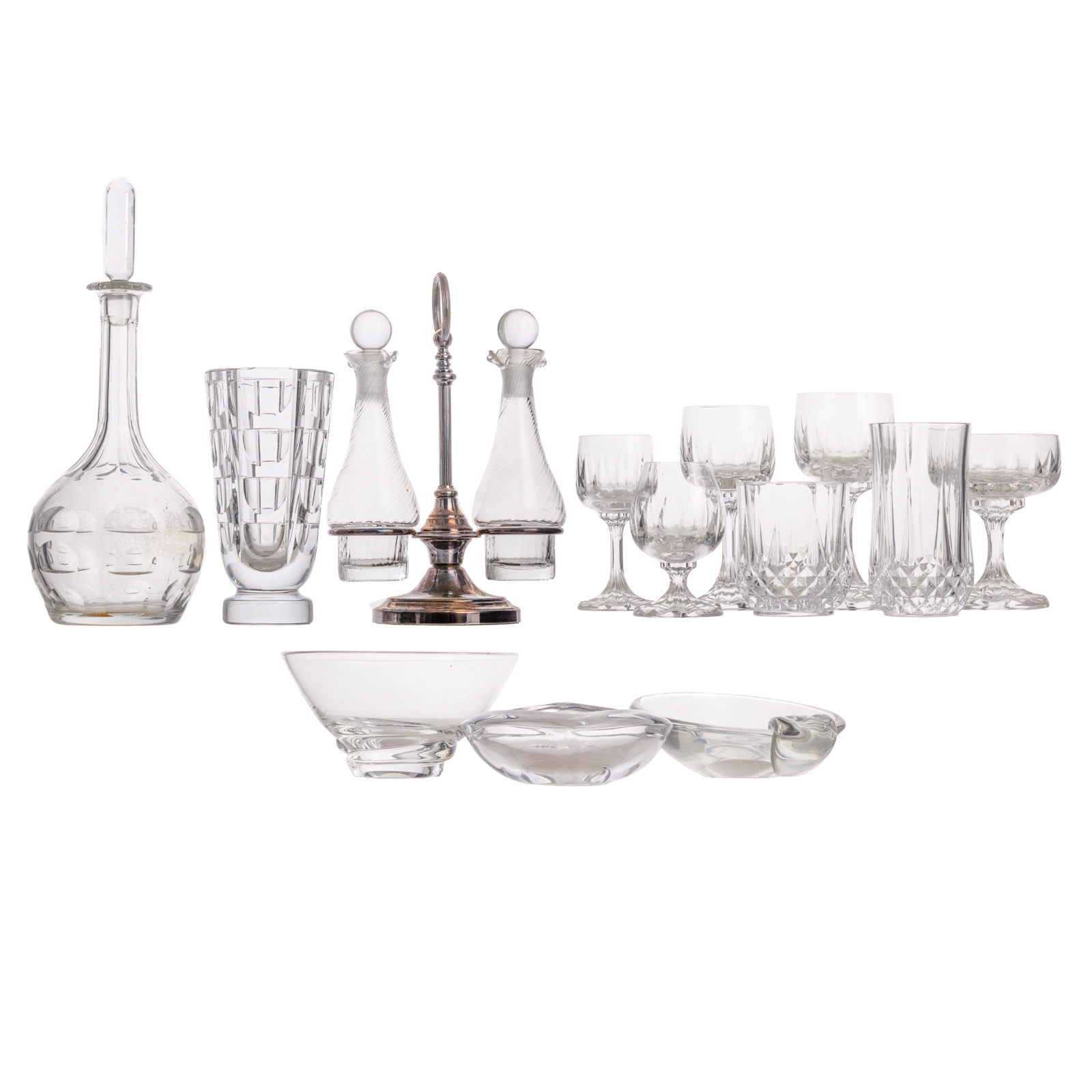 ASSORTMENT OF QUALITY GLASS STEMWARE 3696cc