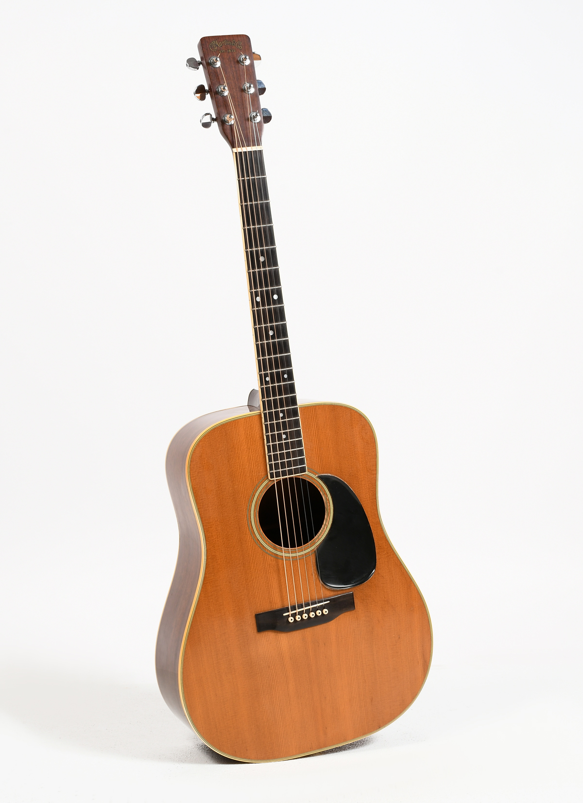 D 35 1970 S MARTIN GUITAR IN CASE  3697f7