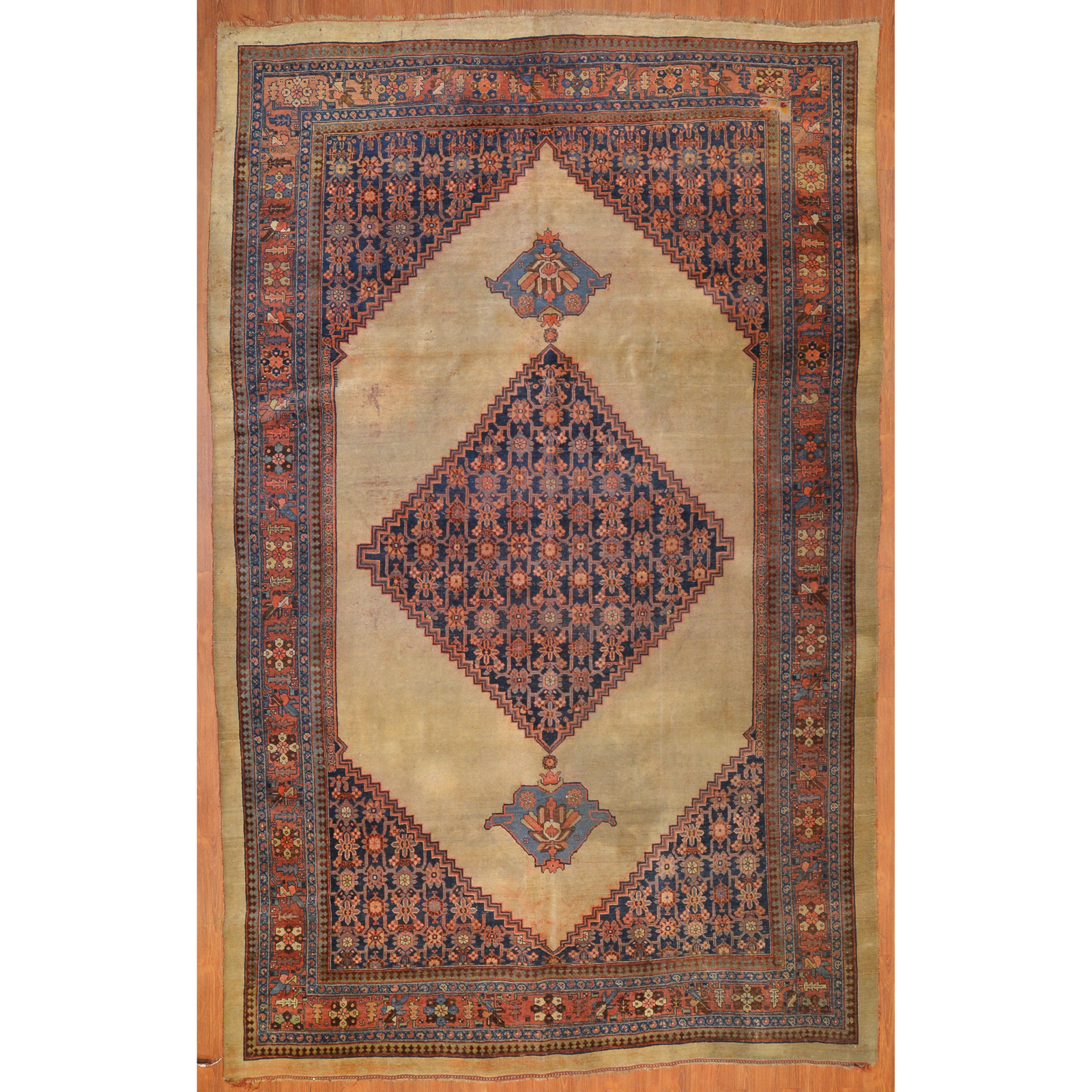 ANTIQUE SERAB RUG PERSIA 7 7 369971