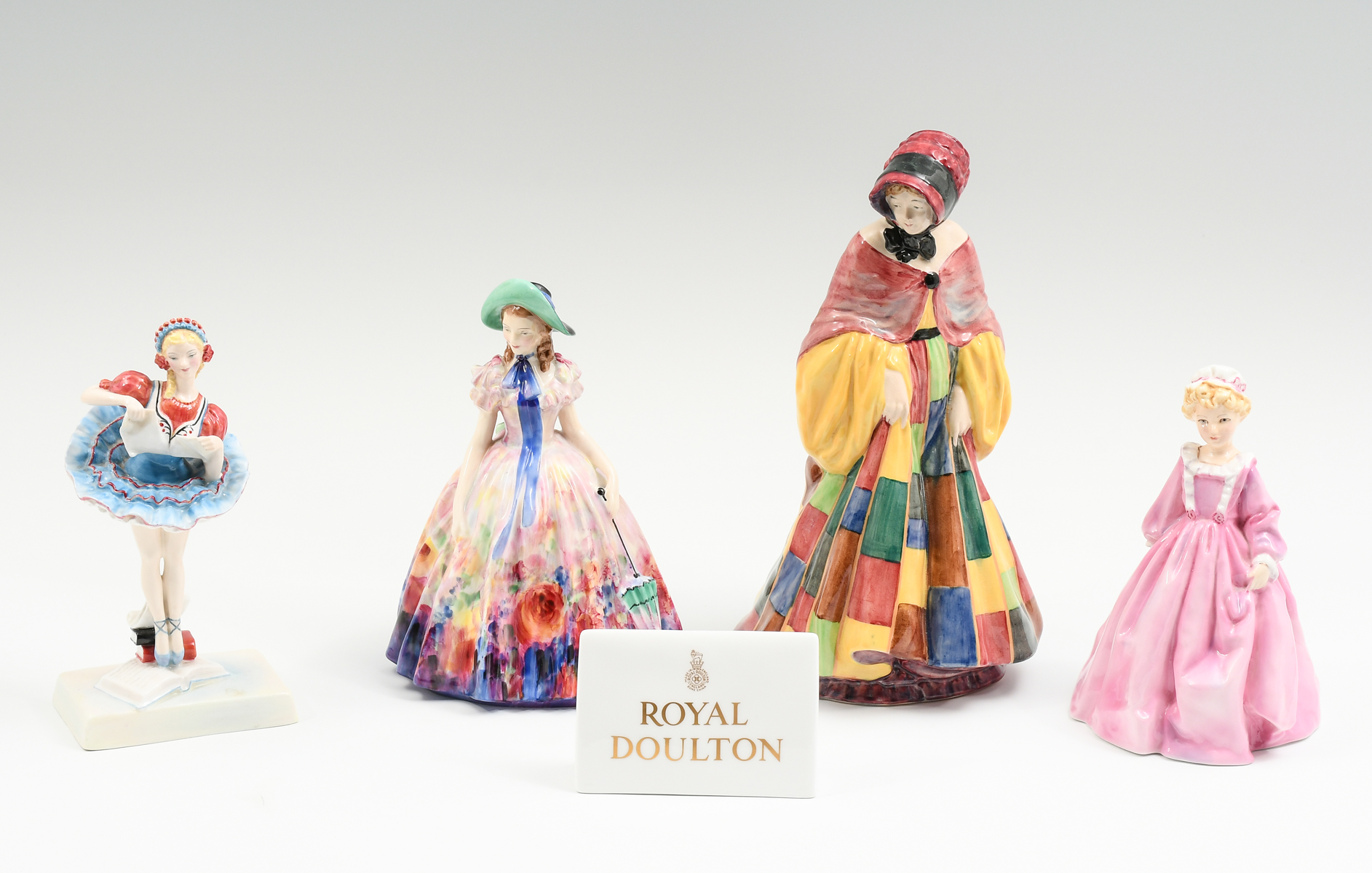 5 PC ROYAL DOULTON ROYAL WORCHESTER 36997d