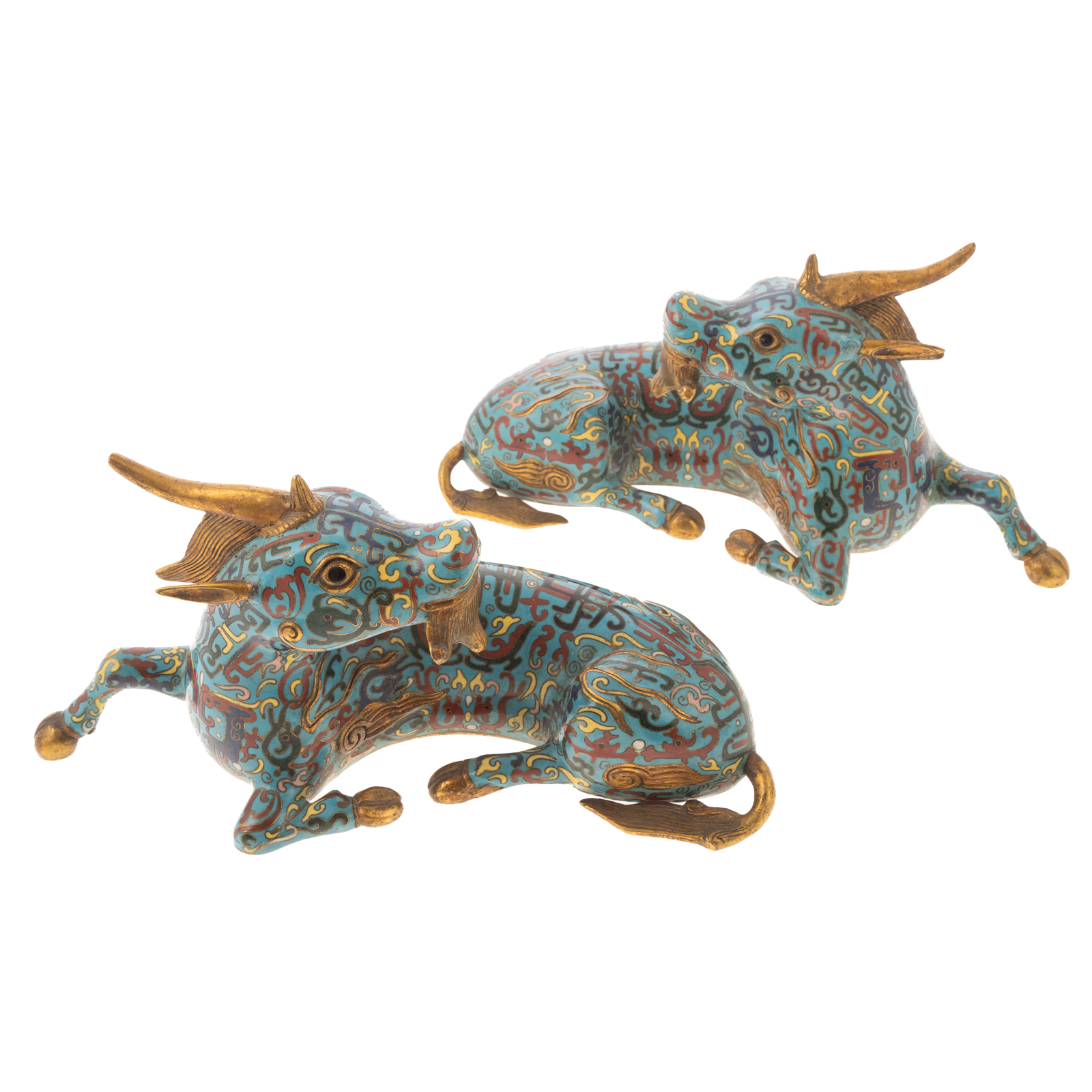 A PAIR OF CHINESE CLOISONNE ENAMEL