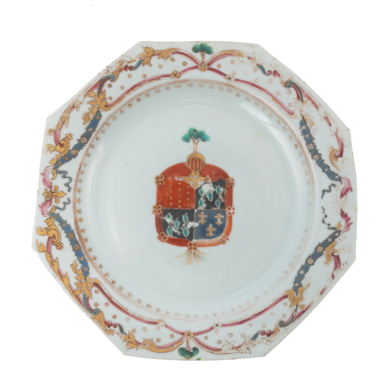 CHINESE EXPORT ARMORIAL PLATE Qianlong