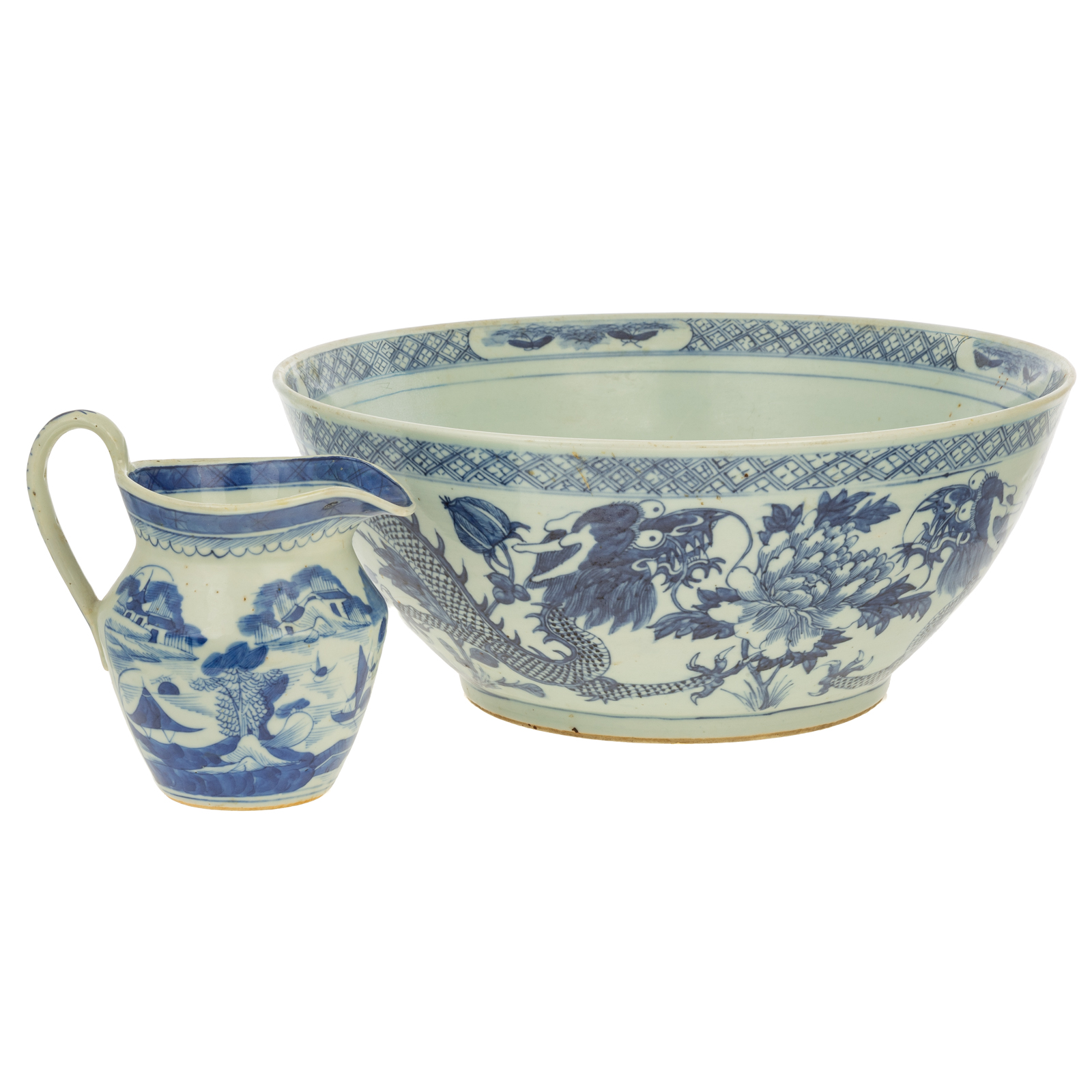 CHINESE EXPORT BLUE/WHITE BOWL