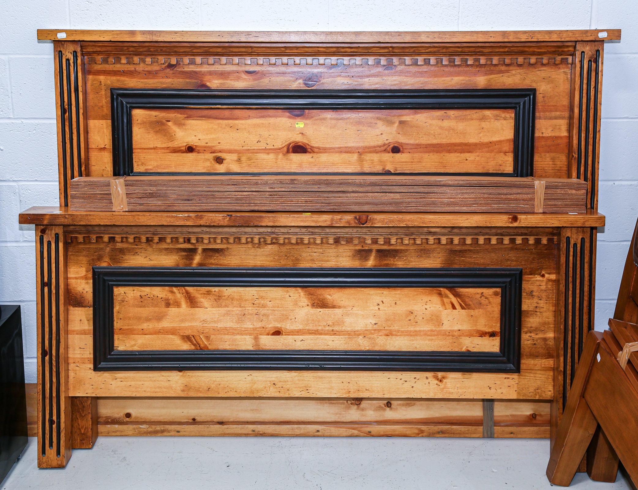 VERNACULAR STYLE PINE DOUBLE BED Late