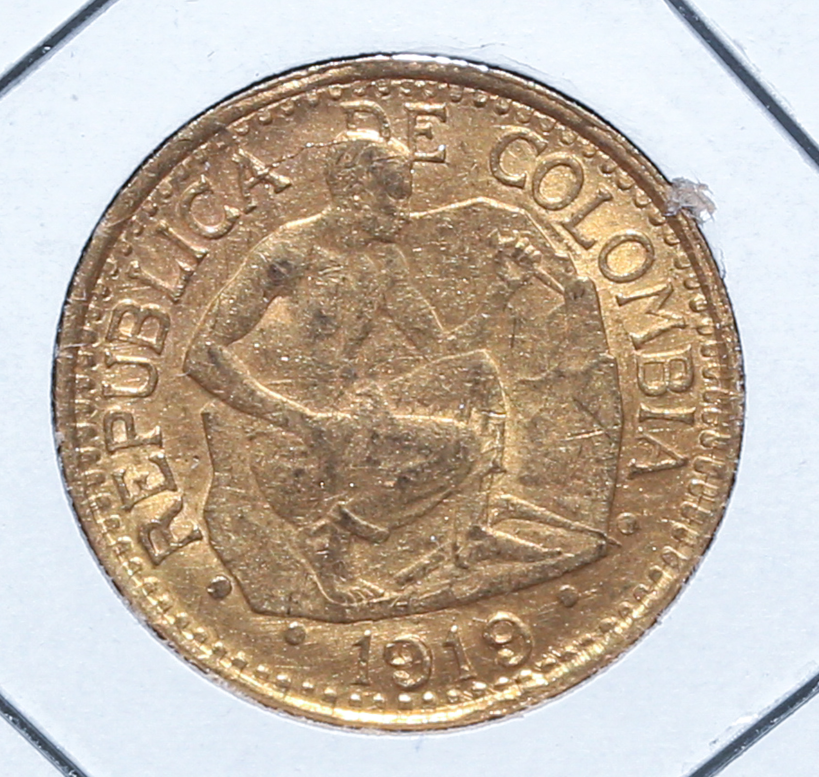1919 COLUMBIAN GOLD 5 PESOS 1919