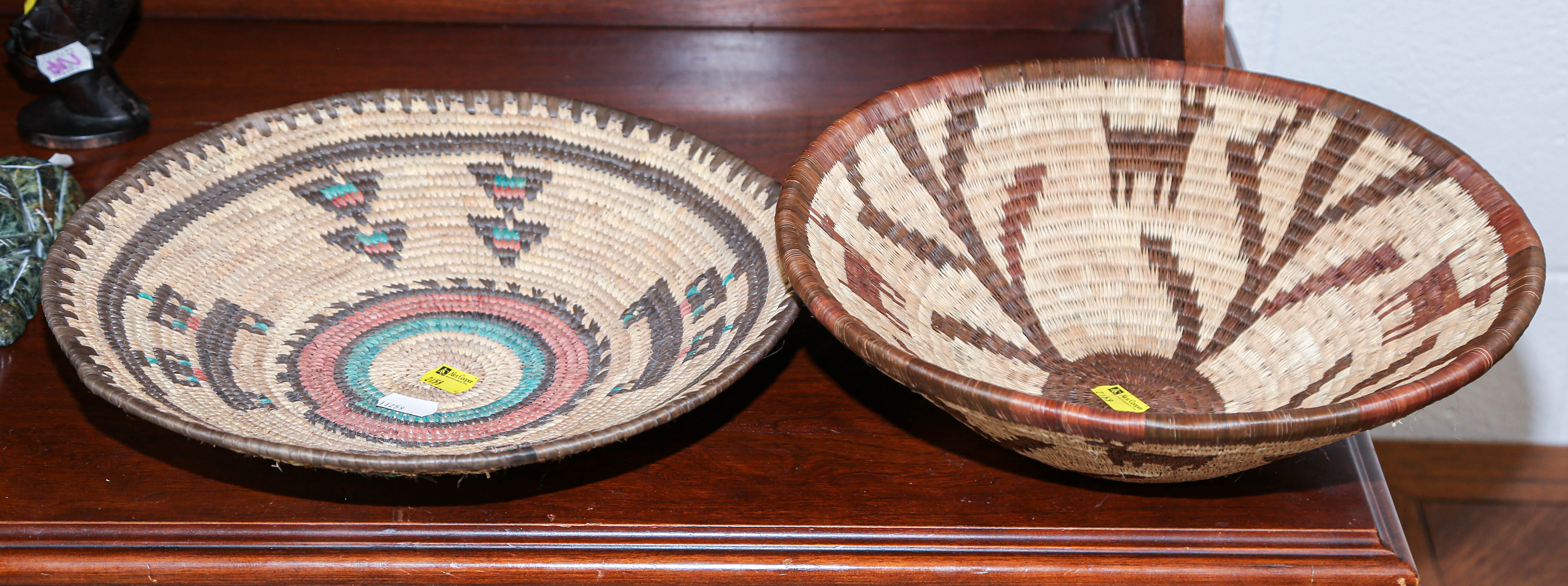 TWO NATIVE AMERICAN WOVEN BASKETS 369c02