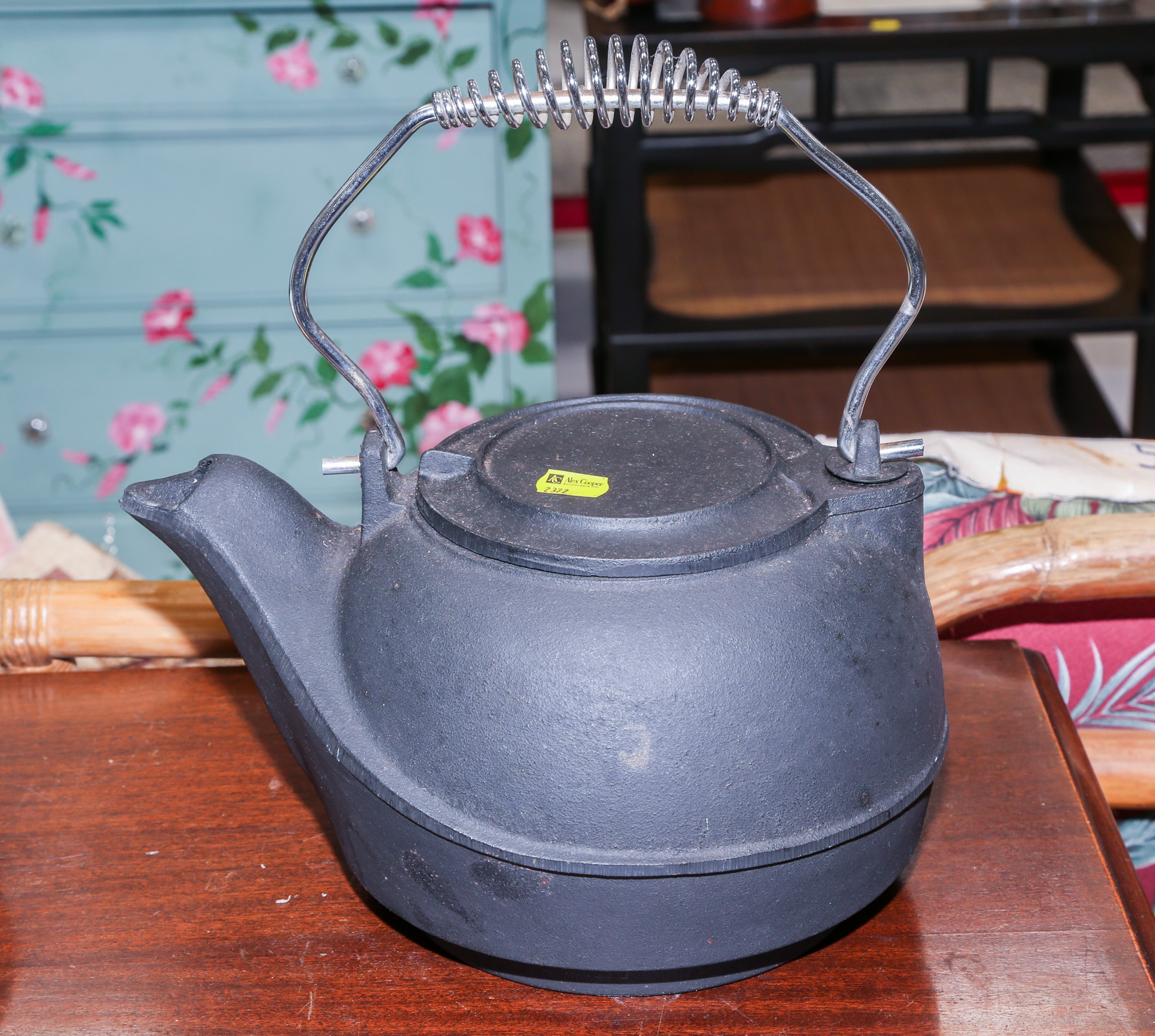 CONTEMPORARY CAST IRON WATER KETTLE