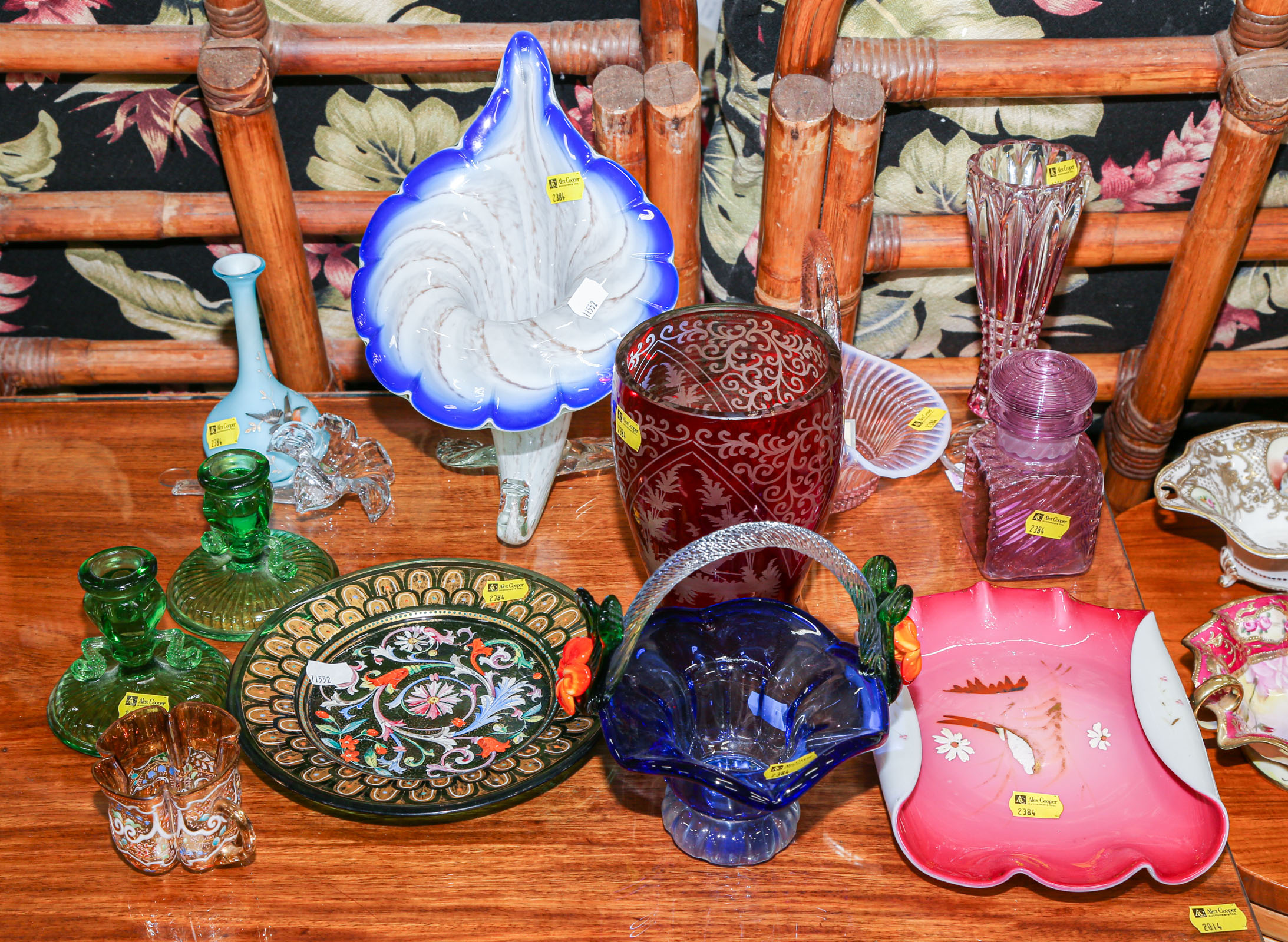 ASSORTMENT OF GLASS ITEMS Including 369cd8