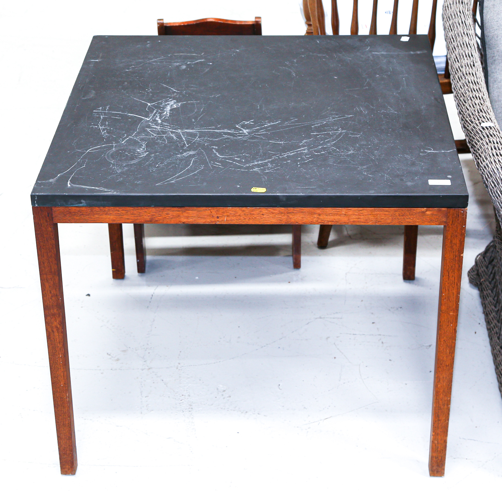 MID CENTURY OCCASIONAL TABLE WITH 369d43