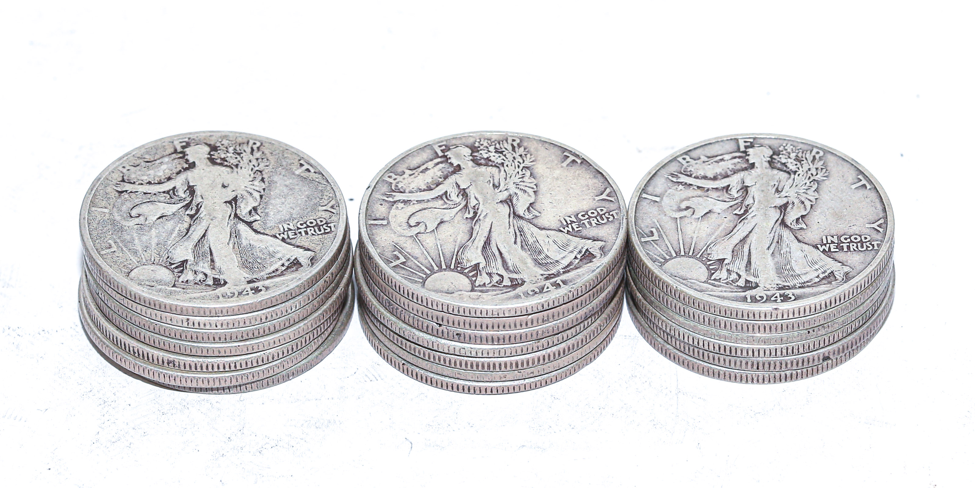 ROLL OF WALKING LIBERTY HALVES