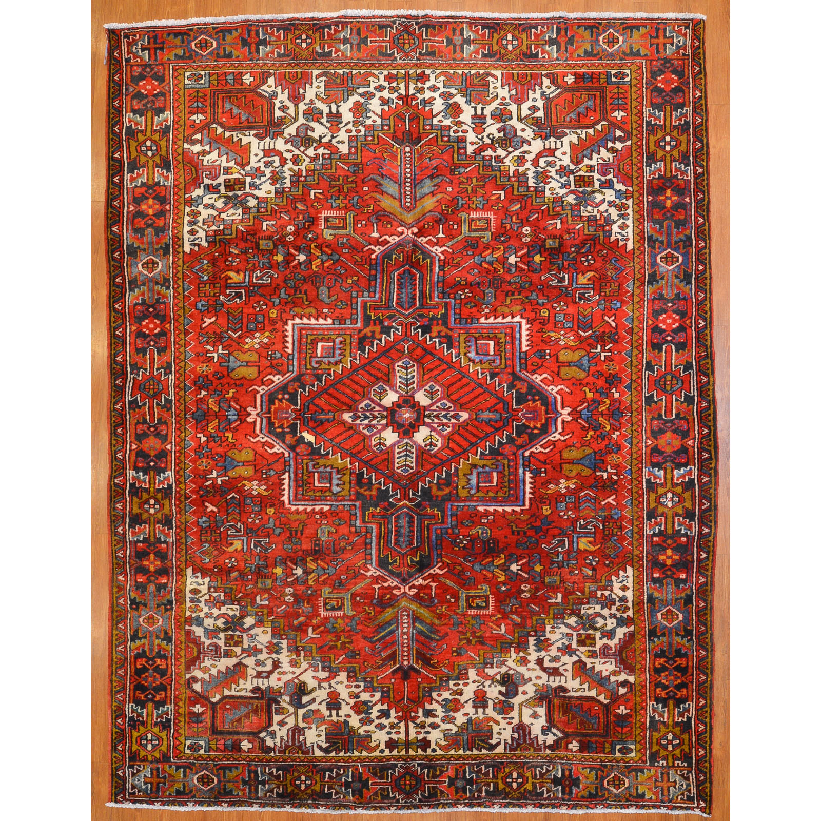 HERIZ RUG, PERSIA, 8.2 X 10.7 Fourth