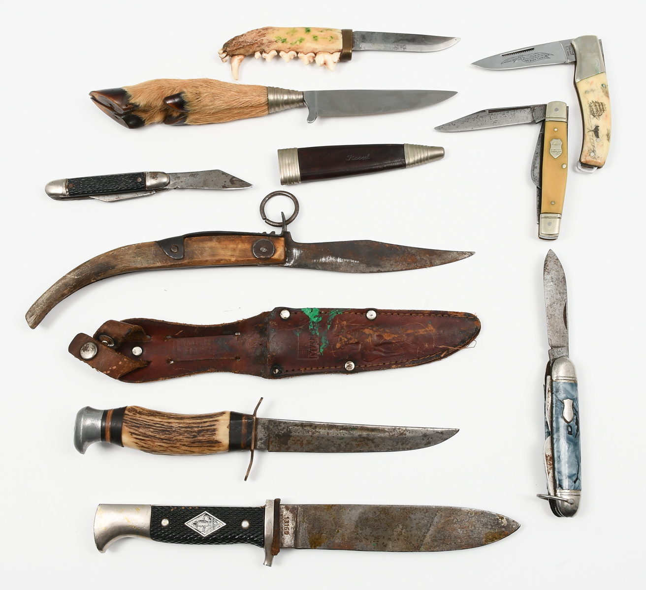 10-PIECE HUNTING/COLLECTIBLE KNIFE LOT: