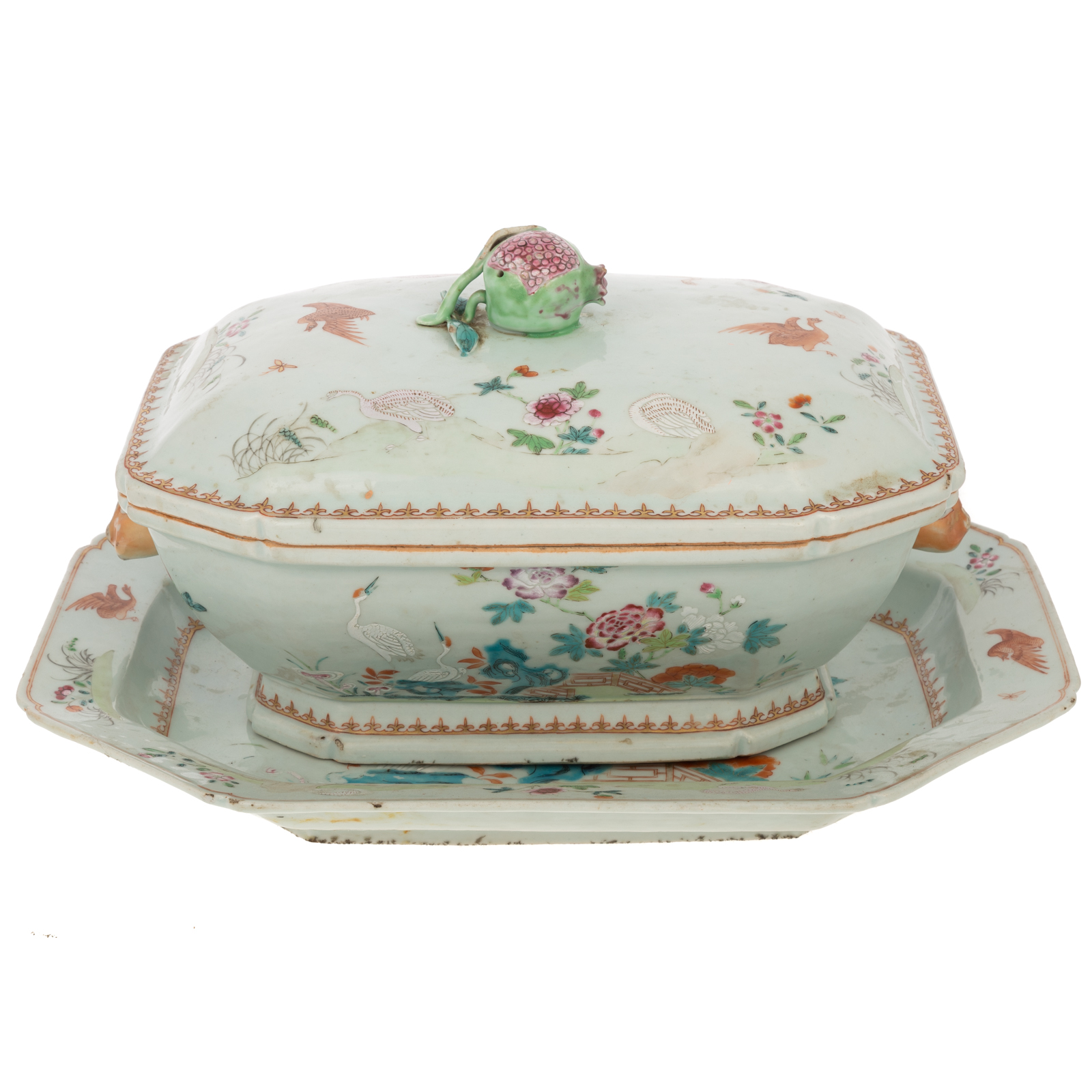 CHINESE EXPORT SOUP TUREEN & STAND