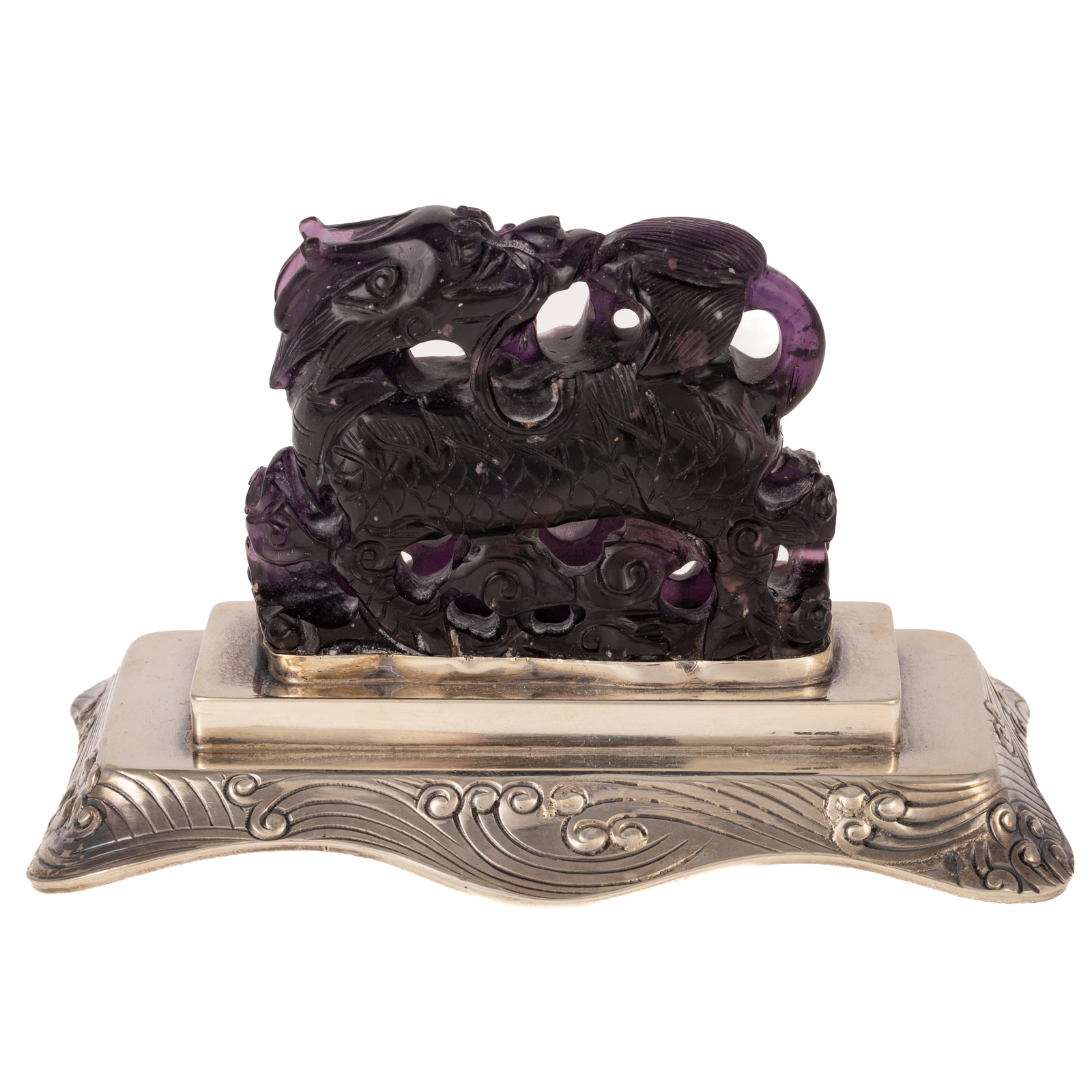 CHINESE CARVED AMETHYST DRAGON 36a005