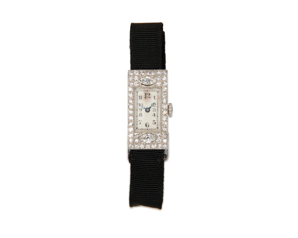 14K GOLD AND DIAMOND WRISTWATCH14K