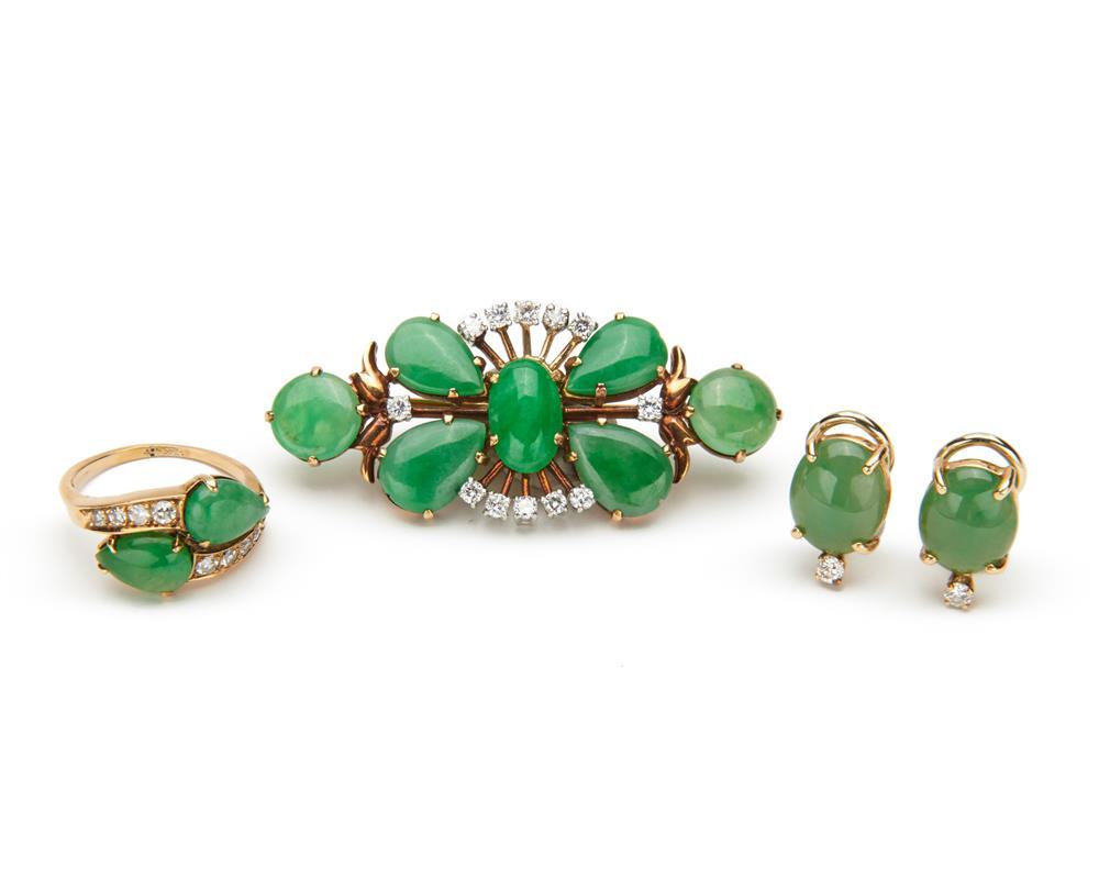 COLLECTION OF GOLD, JADEITE, AND