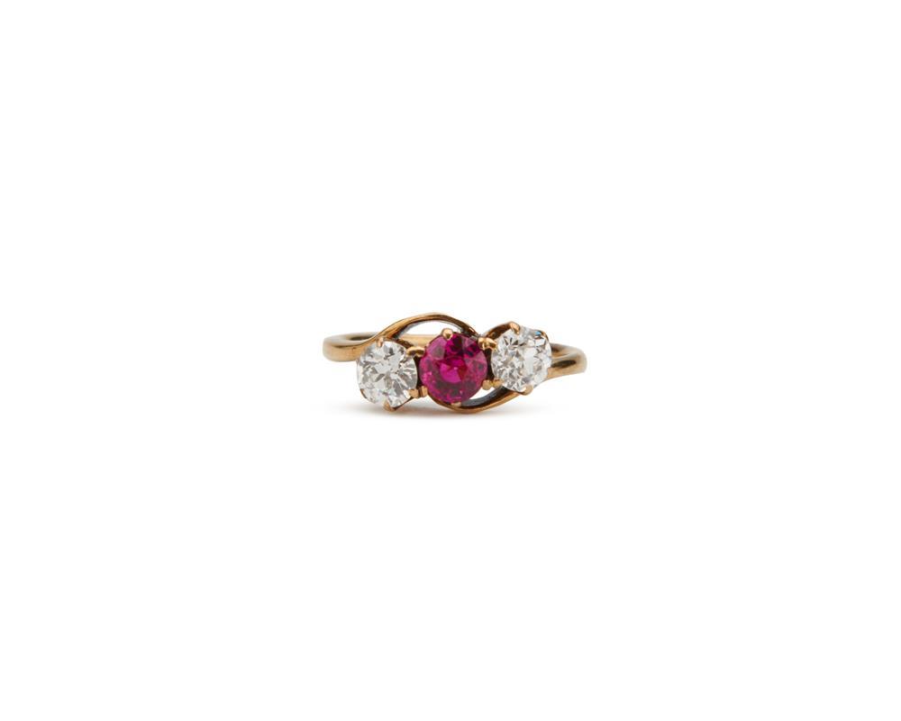 14K GOLD RUBY AND DIAMOND RING14K 367d56