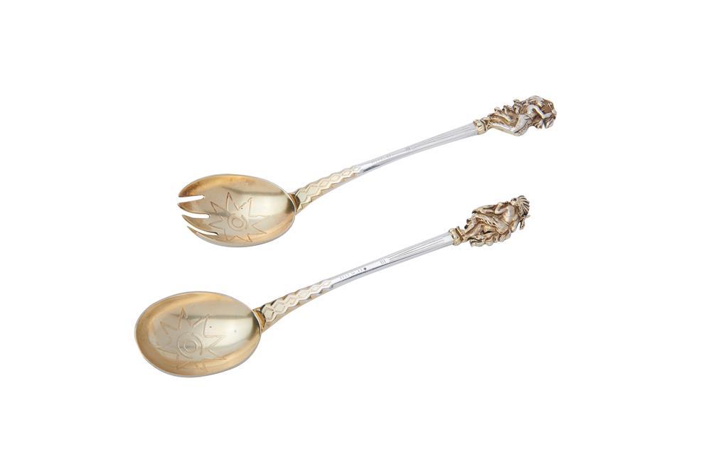 TIFFANY CO SILVER SALAD SERVERS  367d79