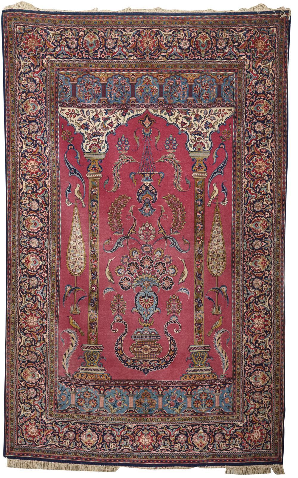 DABIR KASHAN SILK AND WOOL PRAYER