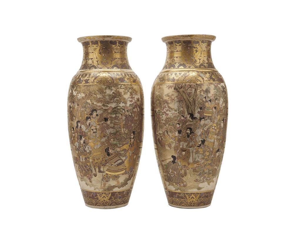 PAIR OF SATSUMA FIGURAL DECORATED 367f9a