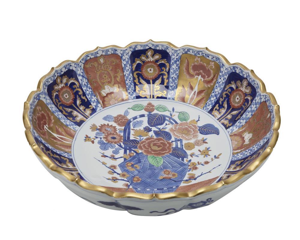 JAPANESE IMARI LOBED RIM CENTER 367f9b