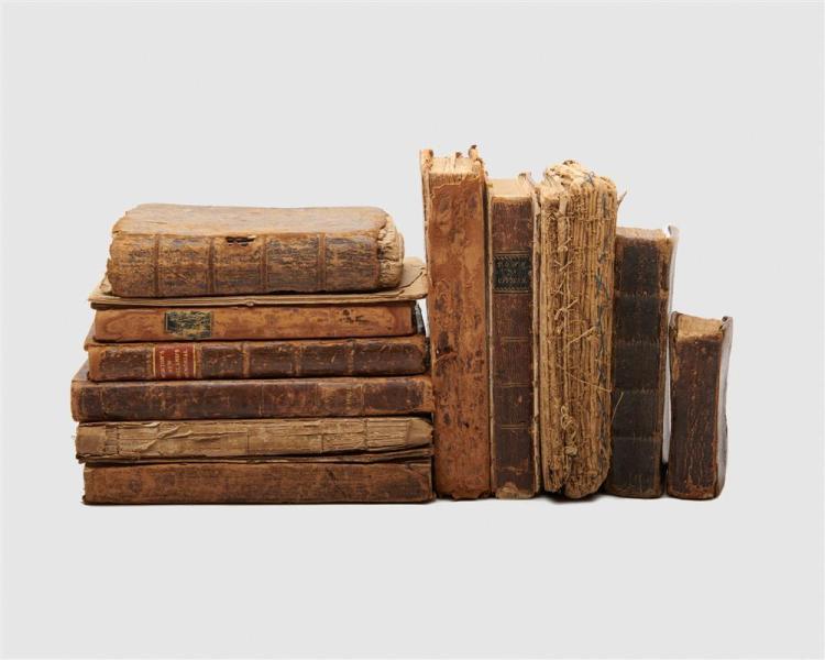 COLLECTION OF TWELVE HISTORICAL BOOKSCollection