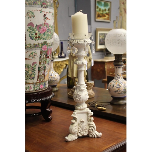 Decorative pricket with lustres and