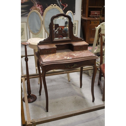 Dressing table, approx 127cm H x 78cm