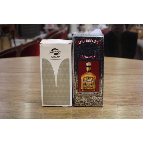 Lochanora Liqueur together with