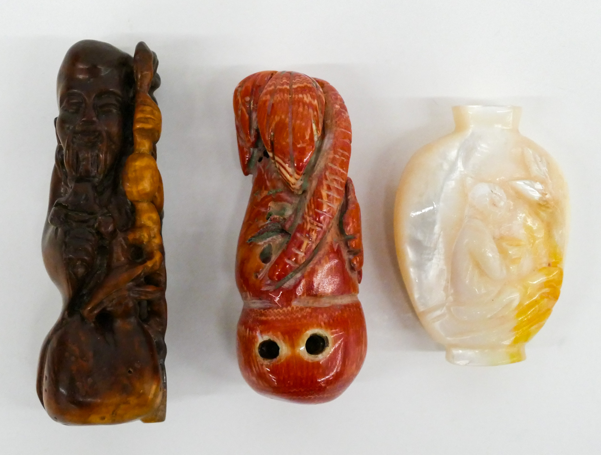 Box 3pc Carved Netsuke and MOP