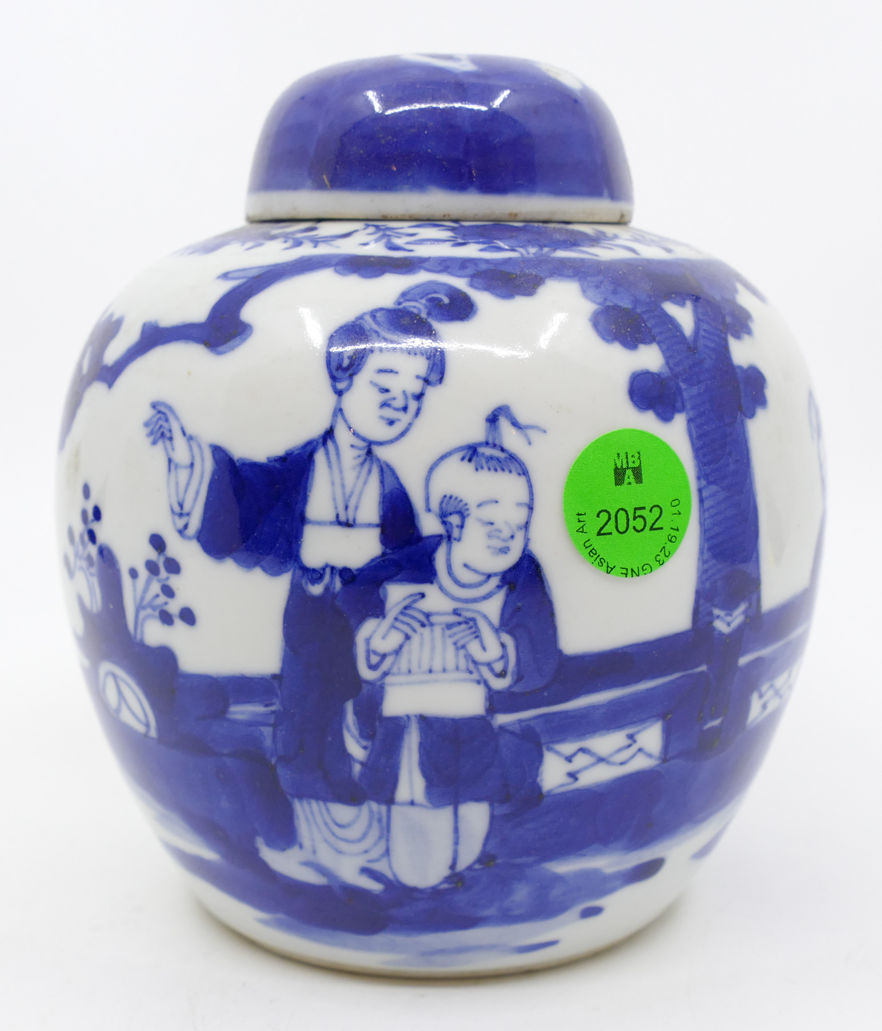 Old Chinese B W Porcelain Jar with 368738