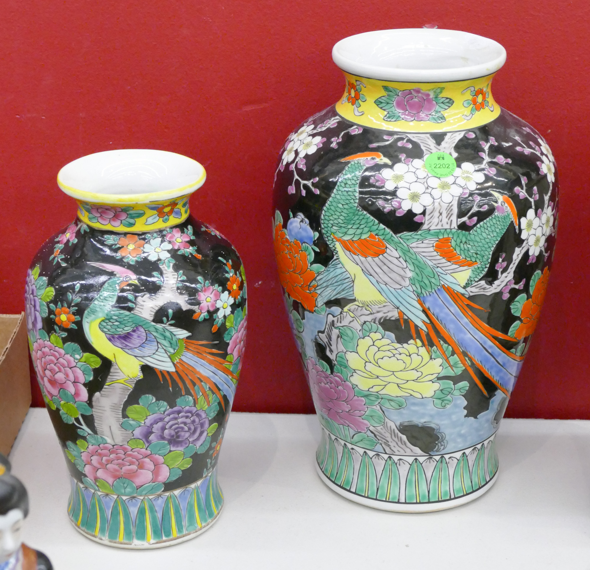 2pc Japanese Deco Porcelain Vases 3687d0