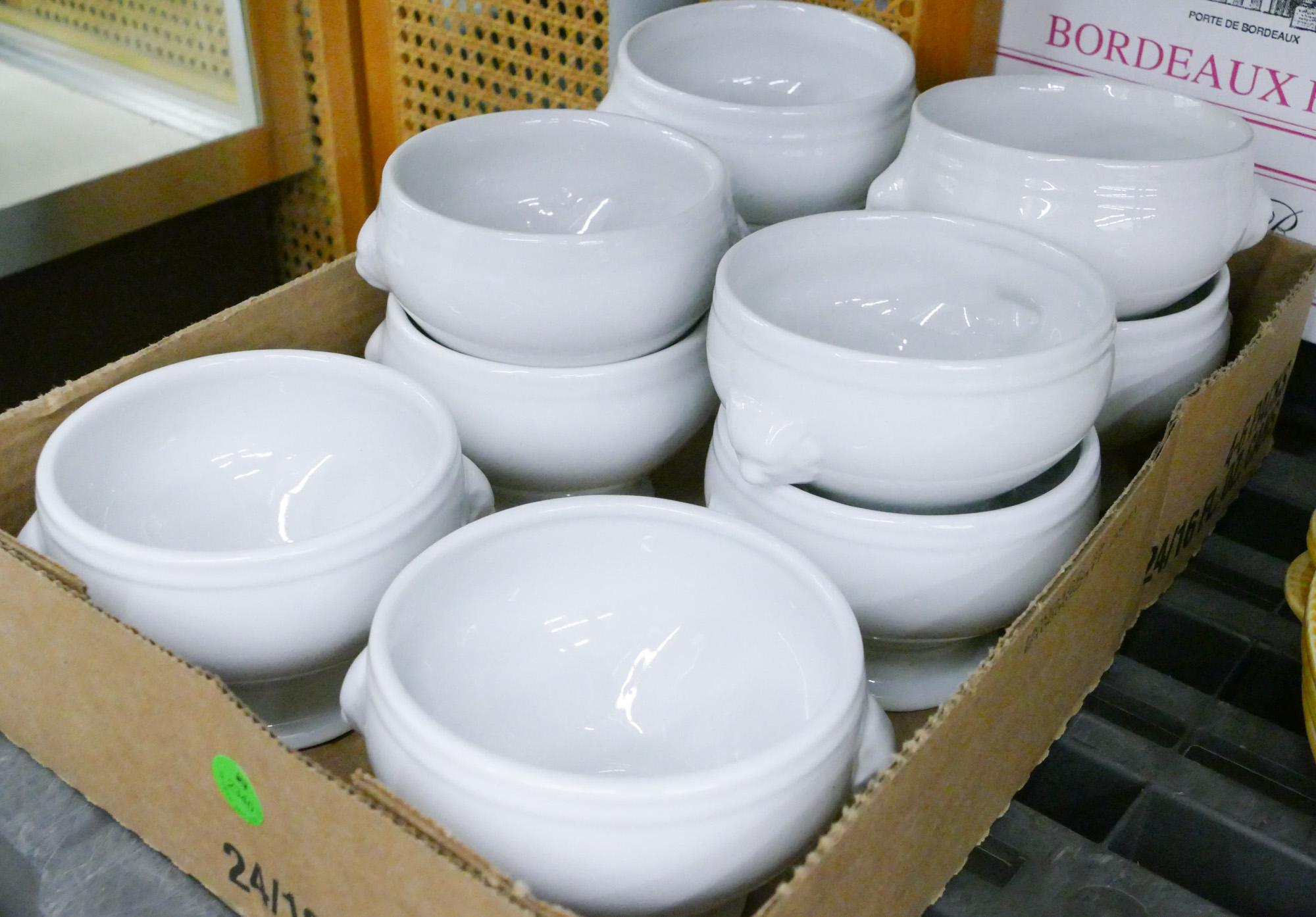 Box French White Porcelain Bowls 36885b