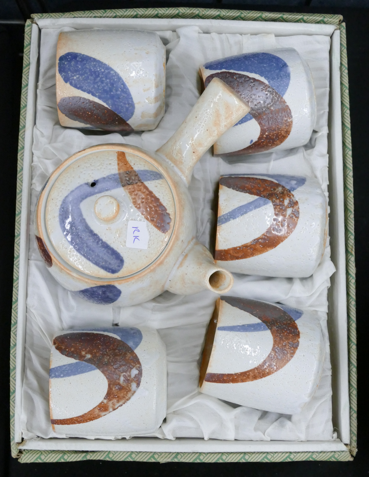 Japanese Shino Pottery Teaset in Box