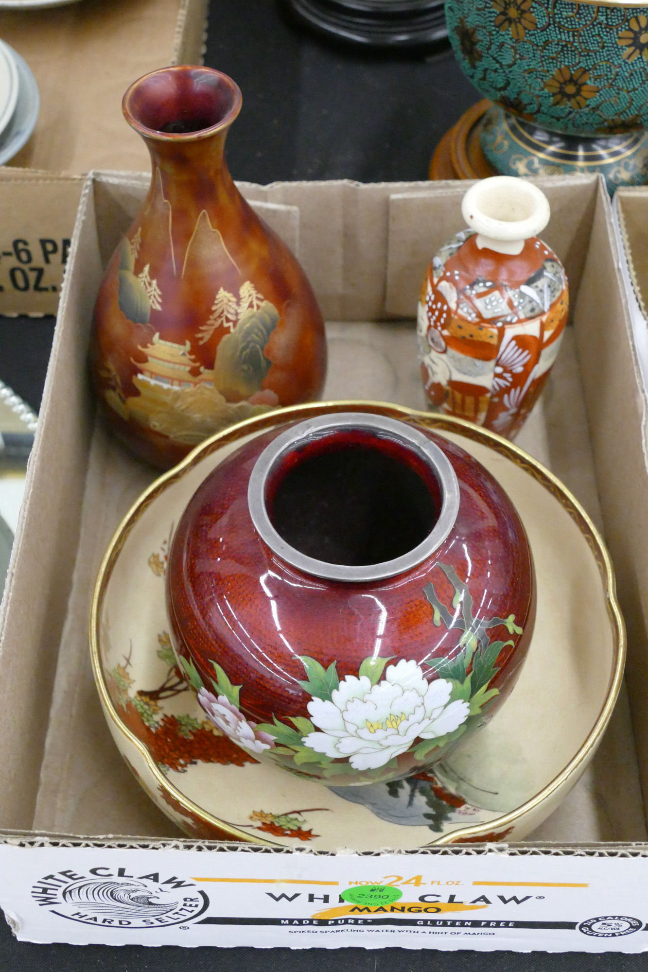 Box Japanese Cloisonne Vase etc  36888f
