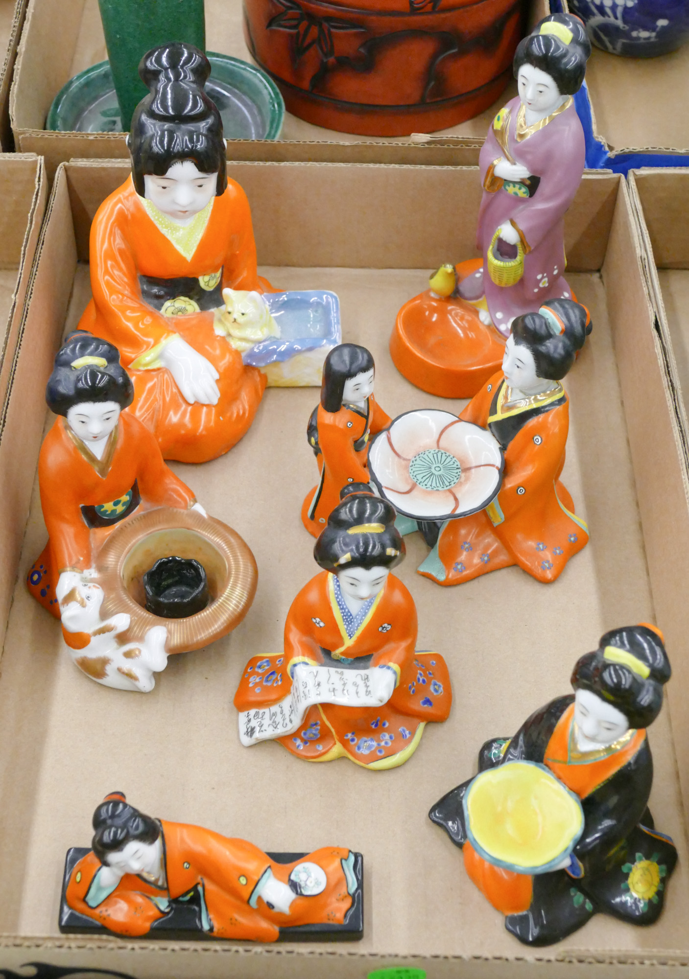 Box Deco Japanese Orange Geisha Figures