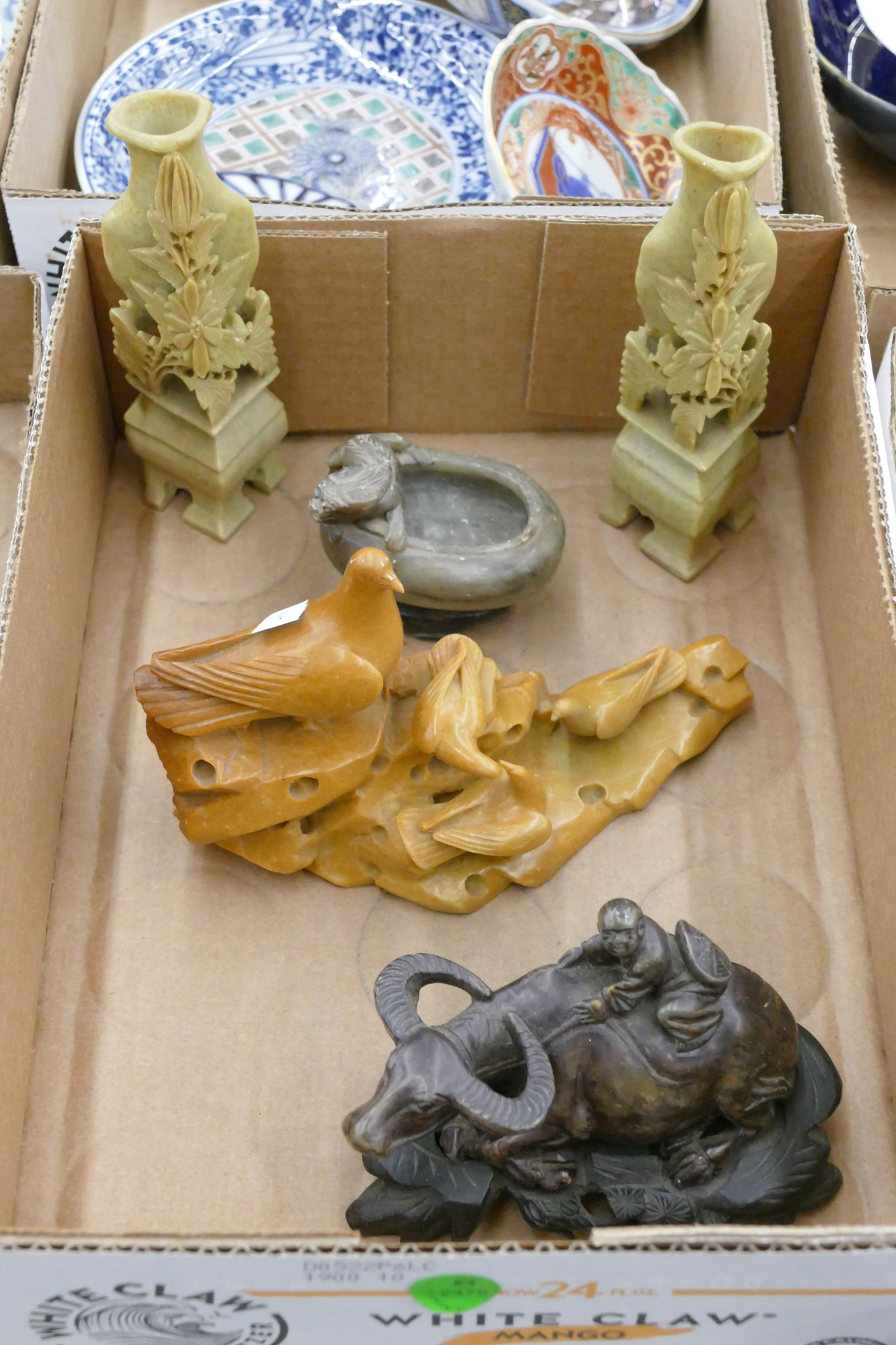 Box 5pc Old Chinese Soapstone Carvings 3688e4