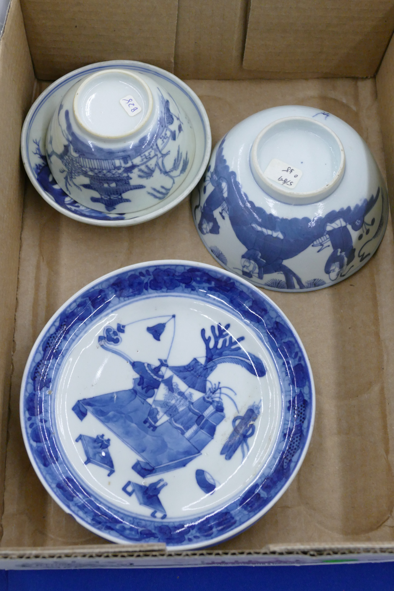 Box 5pc Chinese Qing Porcelain 3688e5