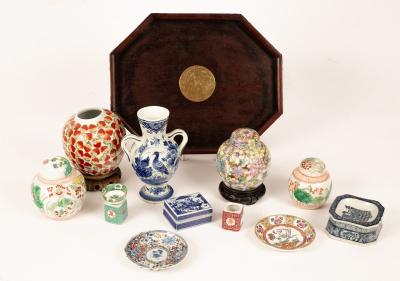 A group of Oriental items 20th 36b107
