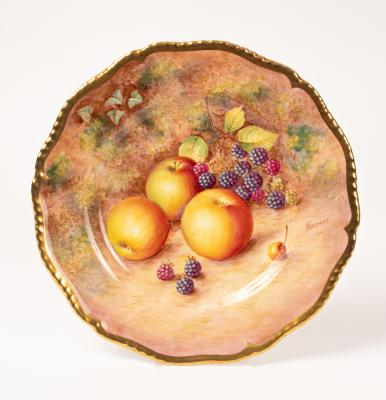 A Royal Worcester cabinet plate 36b258