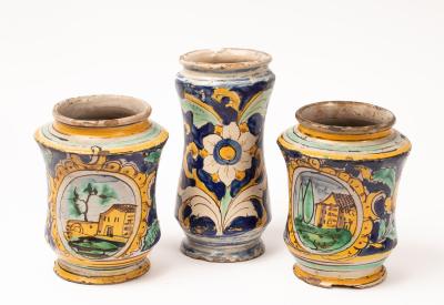 Three Sicilian Caltagirone polychrome 36b267