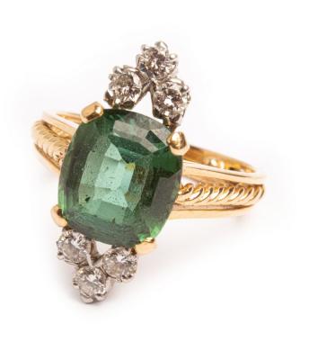 A contemporary green tourmaline