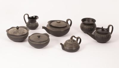 A Wedgwood black basalt teapot 36b33c