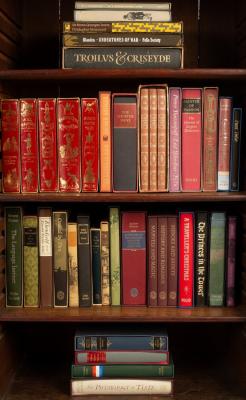 Folio Society, A large collection