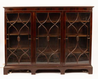 A mahogany and glazed bookcase 36b4fc