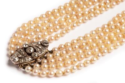 An early 20th Century five strand pearl