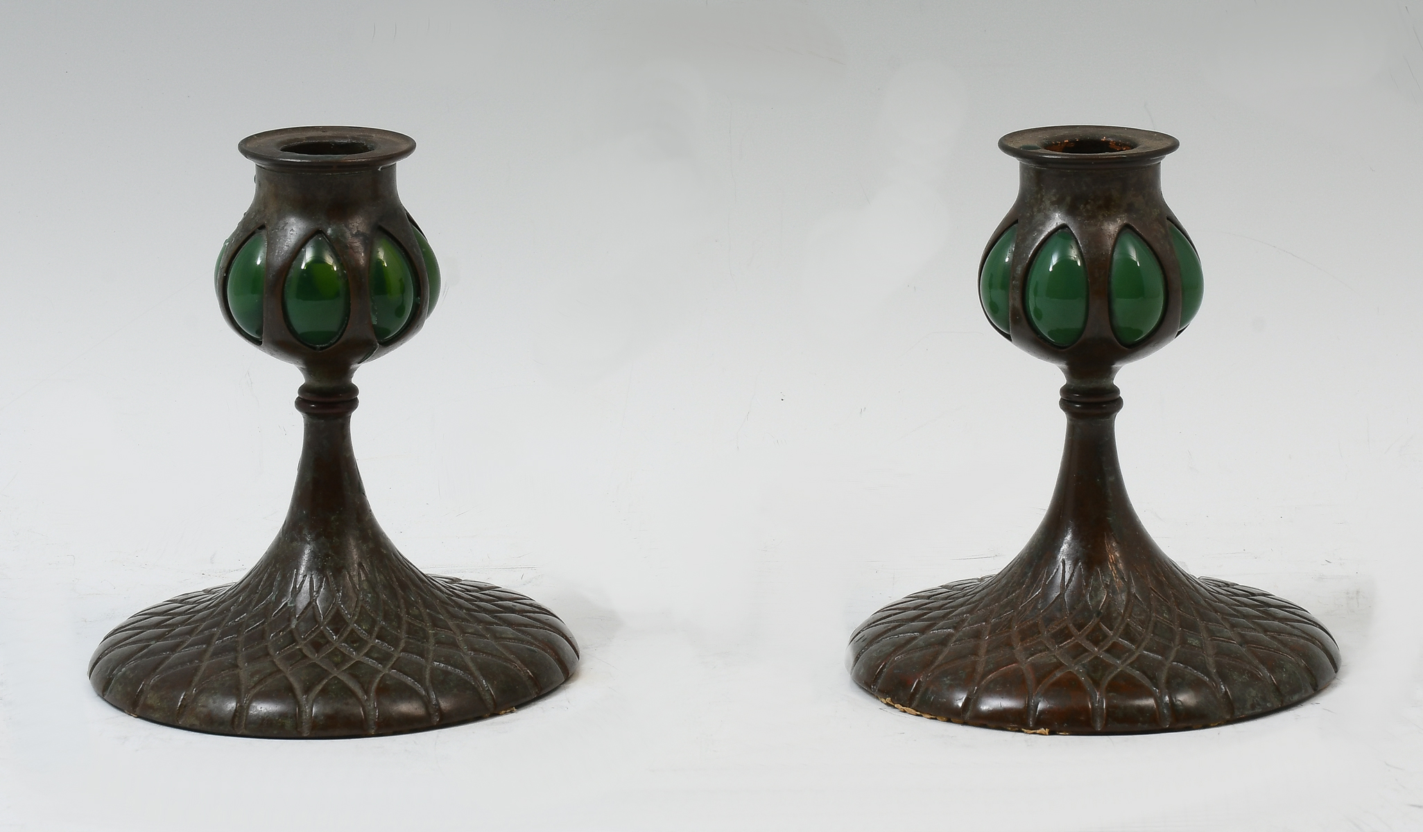 BUFFALO STUDIOS ART METAL CANDLESTICKS  36b806