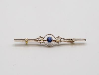 An Edwardian sapphire and pearl