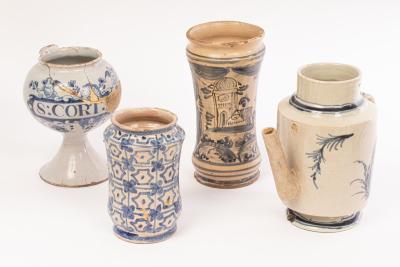 Four pharmacy vessels, 18th Century,