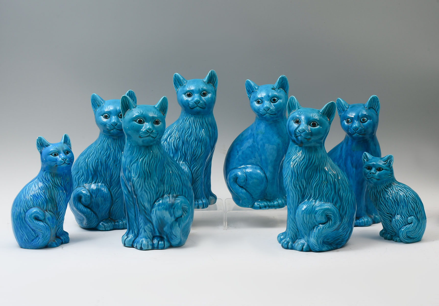 8 PC BLUE GLAZED PORCELAIN CAT 36bbfc